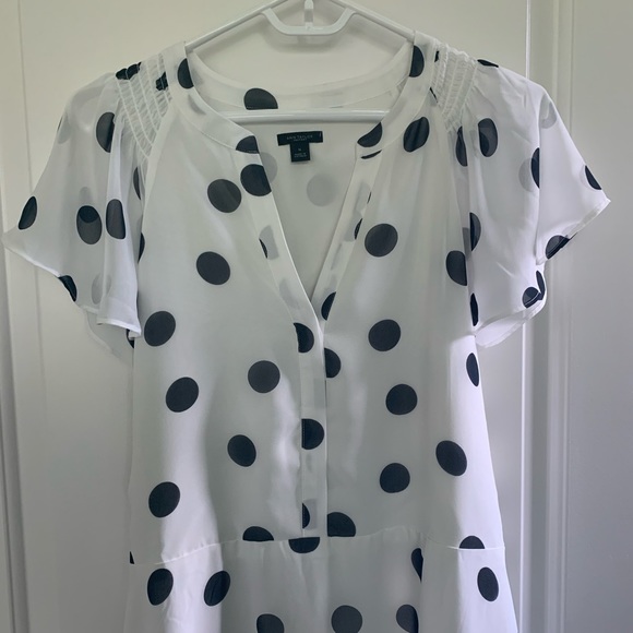 Light & Flowy Polka Dot Flutter Sleeve Dress - Picture 2 of 8
